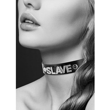 Чокер с надписью SLAVE